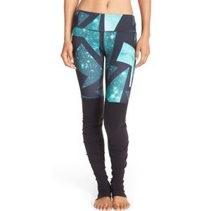 ALO Yoga Goddess Leggings